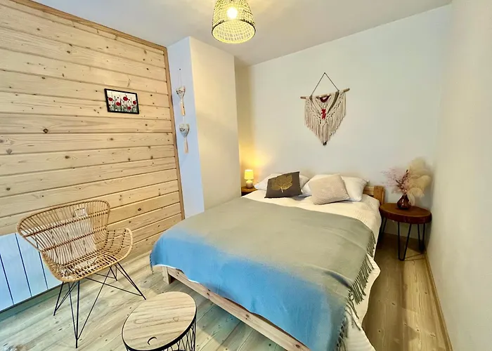 Willa Corvo Bianco Sidzina