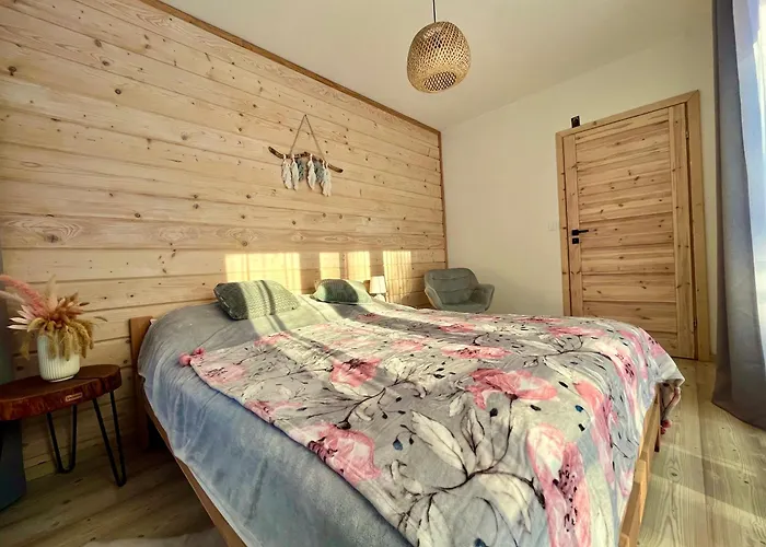 Willa Corvo Bianco Sidzina